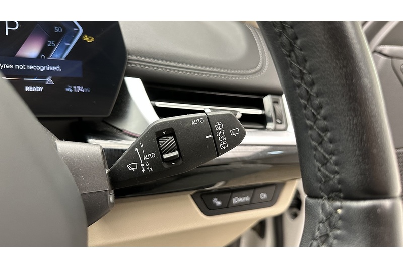 BMW iX1 30 xLine - U3319
