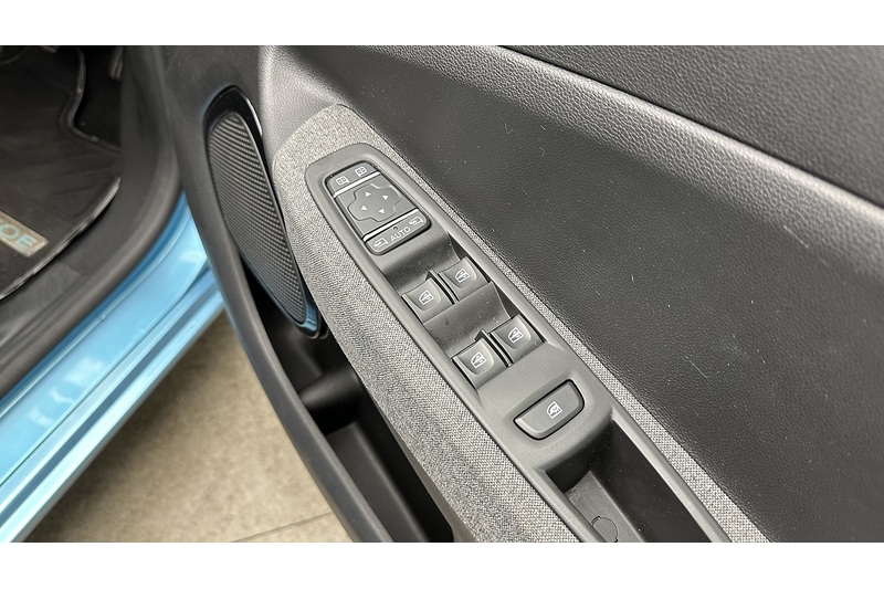 Renault Zoe R135 GT Line - U3374