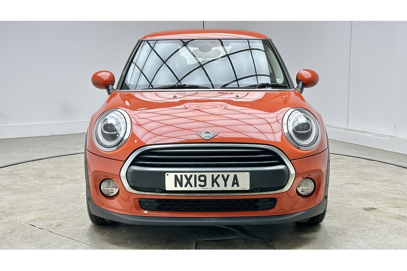 MINI Hatch One Classic - U3386