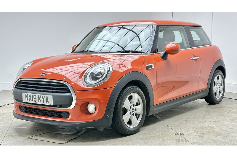 MINI Hatch One Classic - U3386