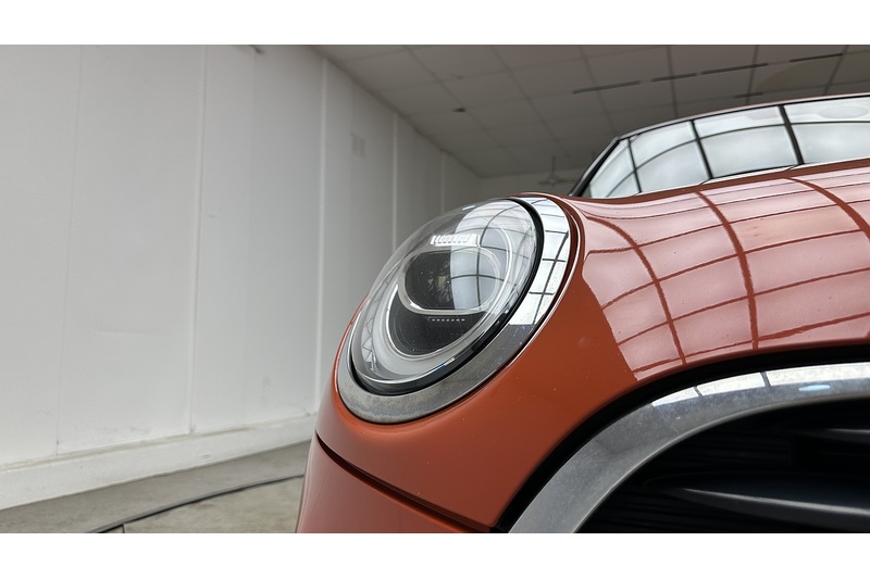 MINI Hatch One Classic - U3386