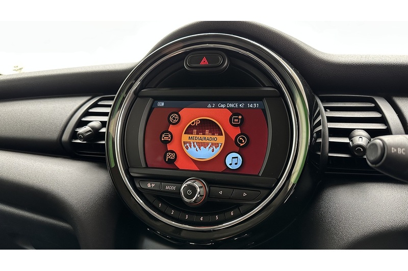 MINI Hatch One Classic - U3386
