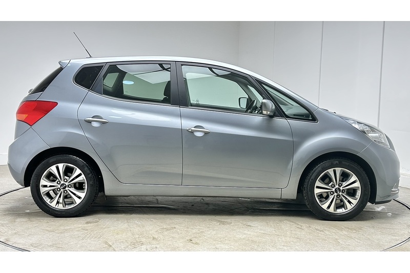 Kia Venga 3 - U3399
