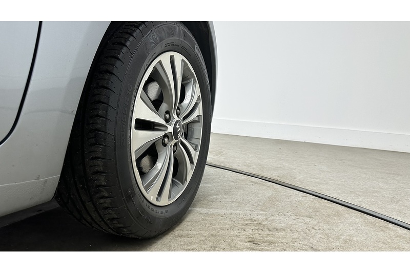 Kia Venga 3 - U3399