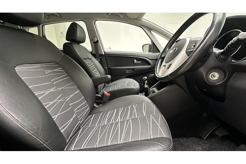 Kia Venga 3 - U3399