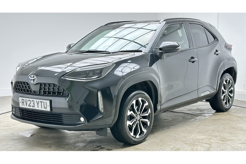 Toyota Yaris Cross VVT-h Design - U3424