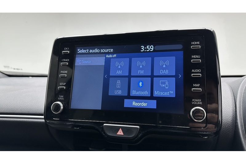 Toyota Yaris Cross VVT-h Design - U3424