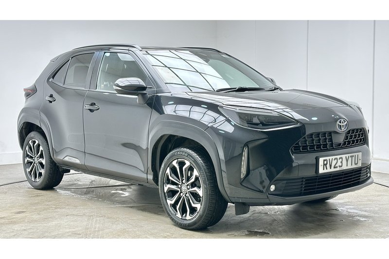 Toyota Yaris Cross VVT-h Design - U3424