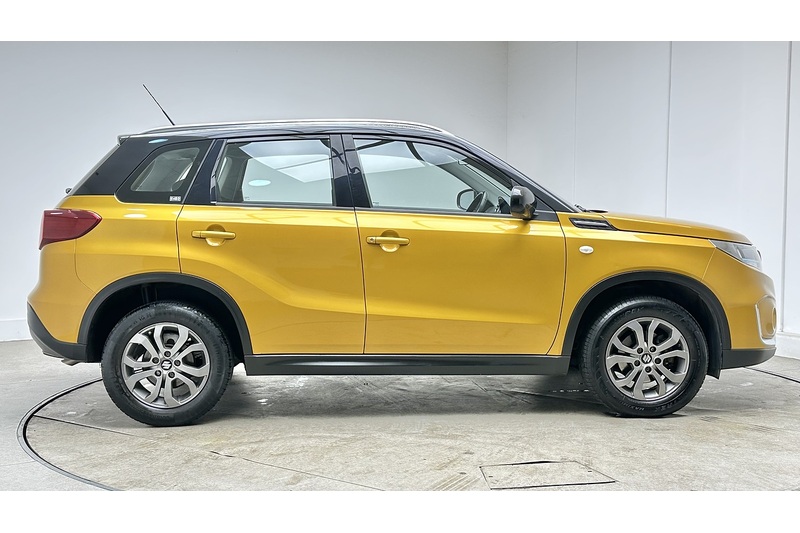 Suzuki Vitara Boosterjet MHEV SZ4 - U3443