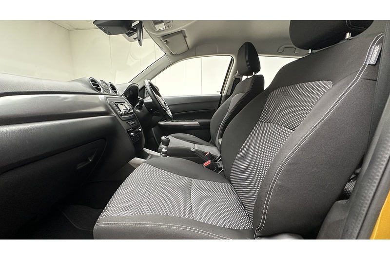 Suzuki Vitara Boosterjet MHEV SZ4 - U3443