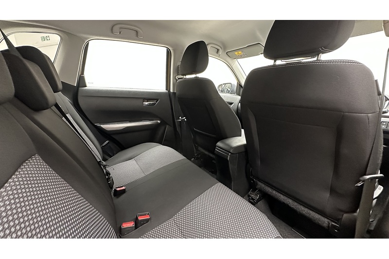 Suzuki Vitara Boosterjet MHEV SZ4 - U3443
