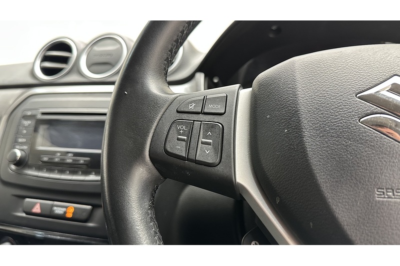 Suzuki Vitara Boosterjet MHEV SZ4 - U3443