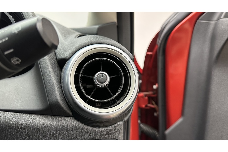 Mazda Mazda2 SKYACTIV-G MHEV GT Sport Nav - U3447