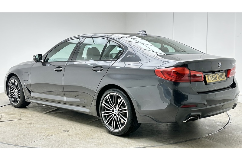 BMW 5 Series 530e M Sport - U3478