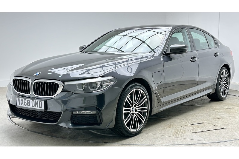 BMW 5 Series 530e M Sport - U3478