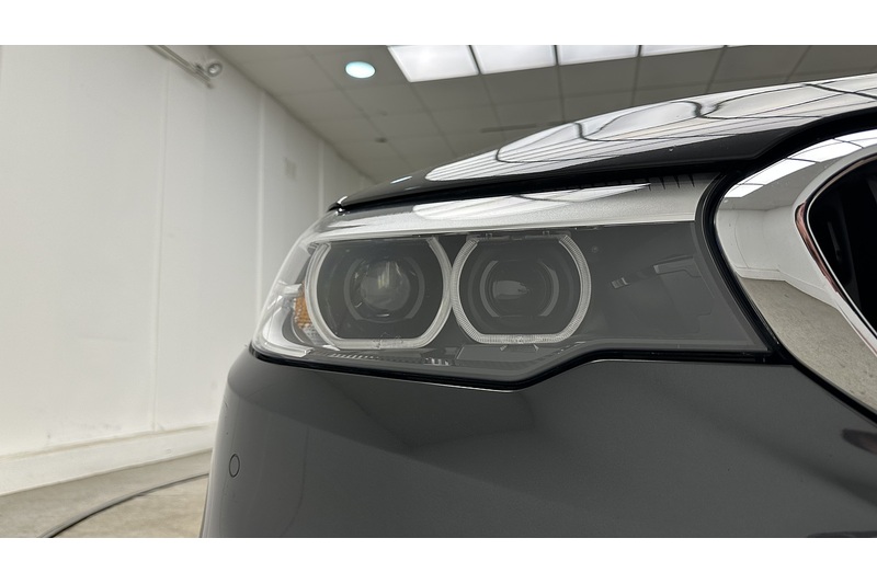 BMW 5 Series 530e M Sport - U3478
