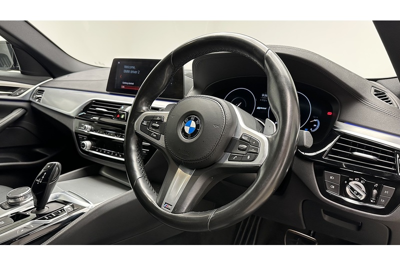 BMW 5 Series 530e M Sport - U3478