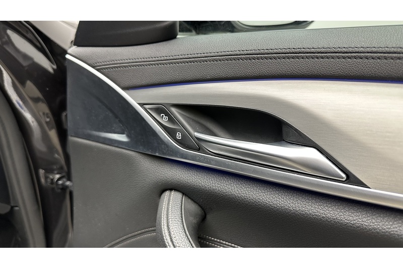 BMW 5 Series 530e M Sport - U3478