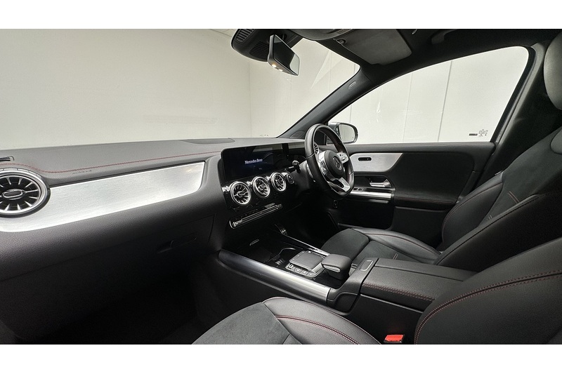 Mercedes-Benz EQA EQA 250 AMG Line - U3481