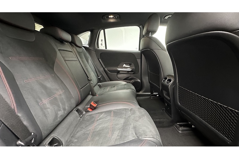 Mercedes-Benz EQA EQA 250 AMG Line - U3481
