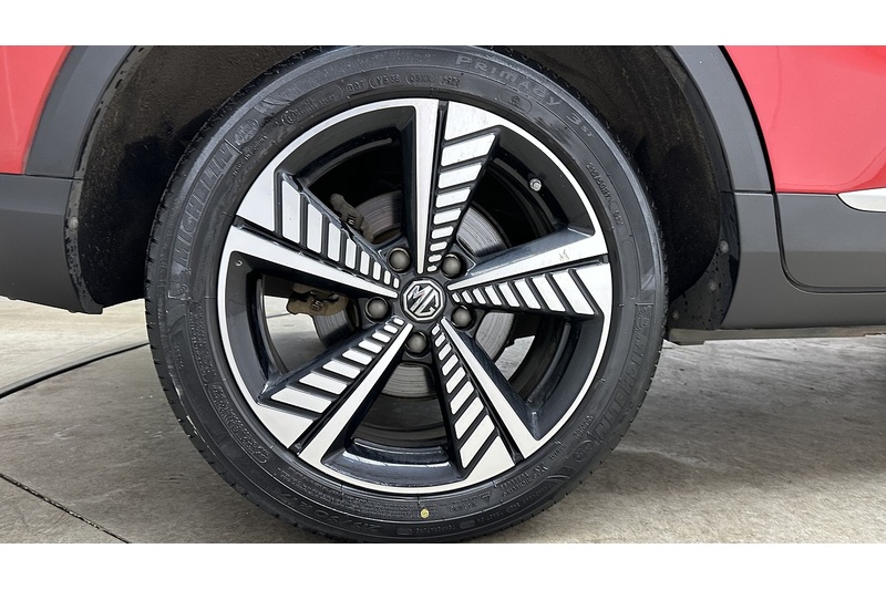 MG MG ZS Exclusive - U3490