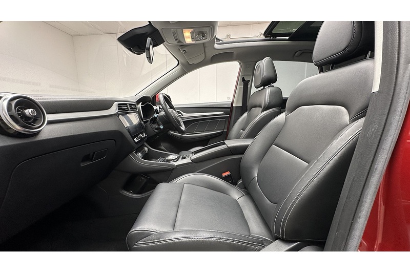 MG MG ZS Exclusive - U3490