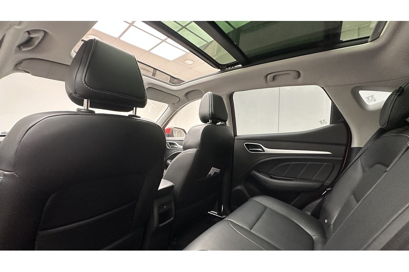 MG MG ZS Exclusive - U3490