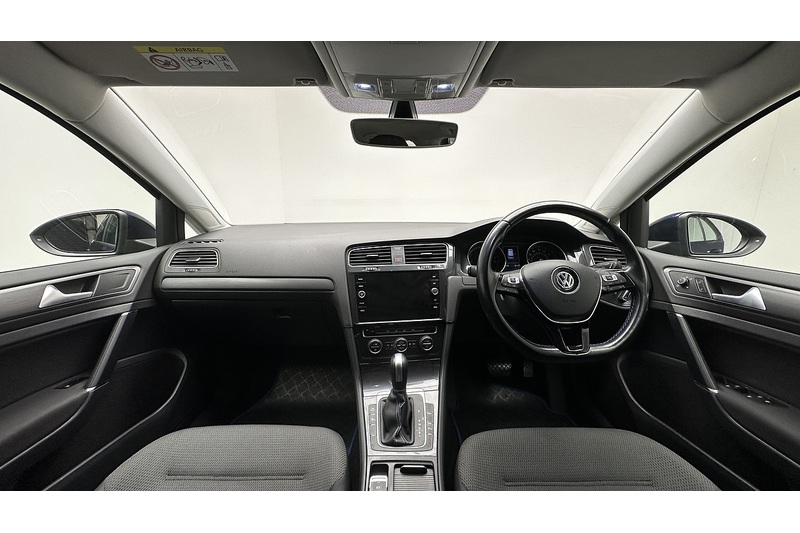 Volkswagen e-Golf e-Golf - U3491