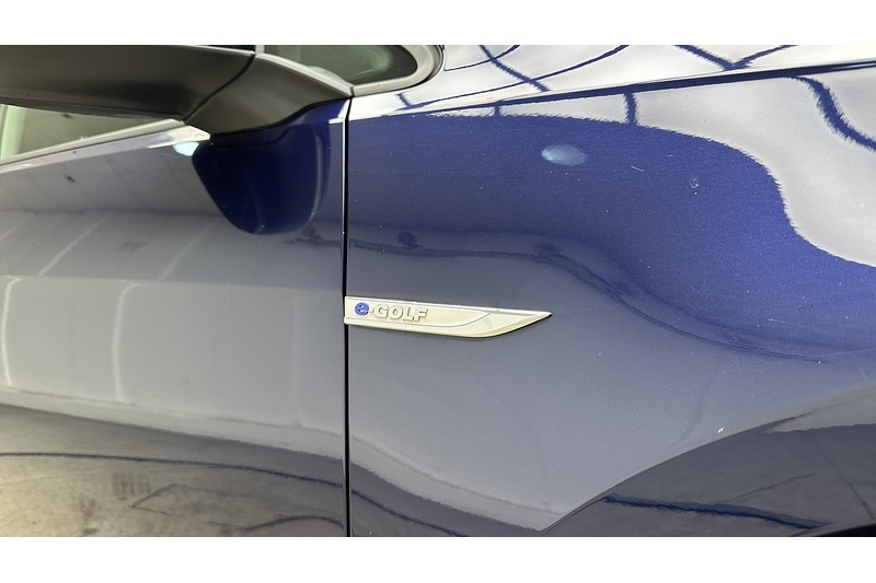 Volkswagen e-Golf e-Golf - U3491