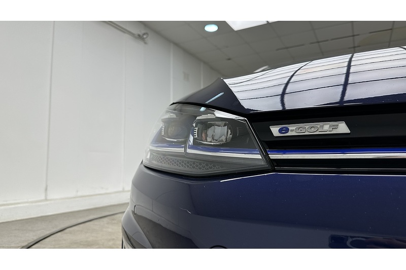 Volkswagen e-Golf e-Golf - U3491