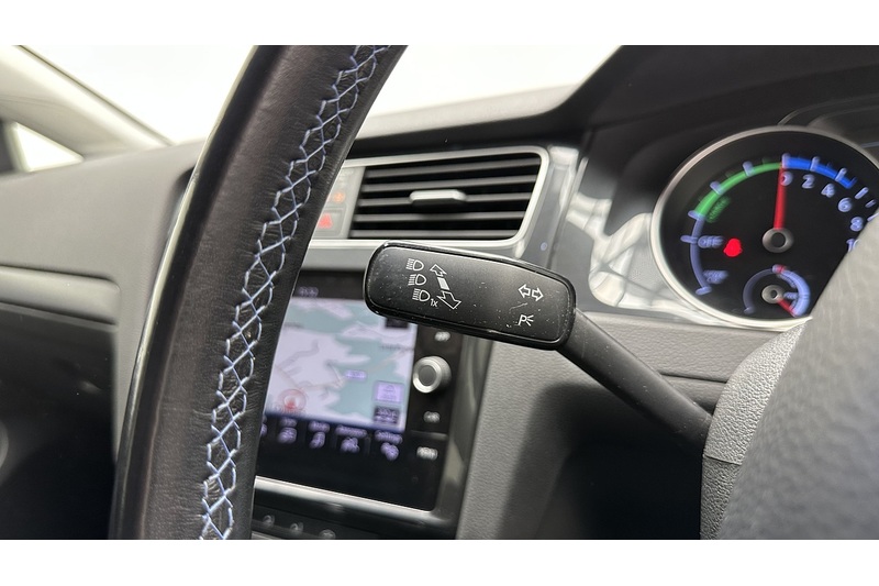 Volkswagen e-Golf e-Golf - U3491