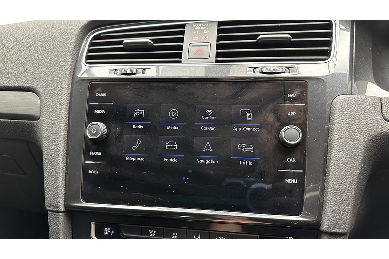 Volkswagen e-Golf e-Golf - U3491