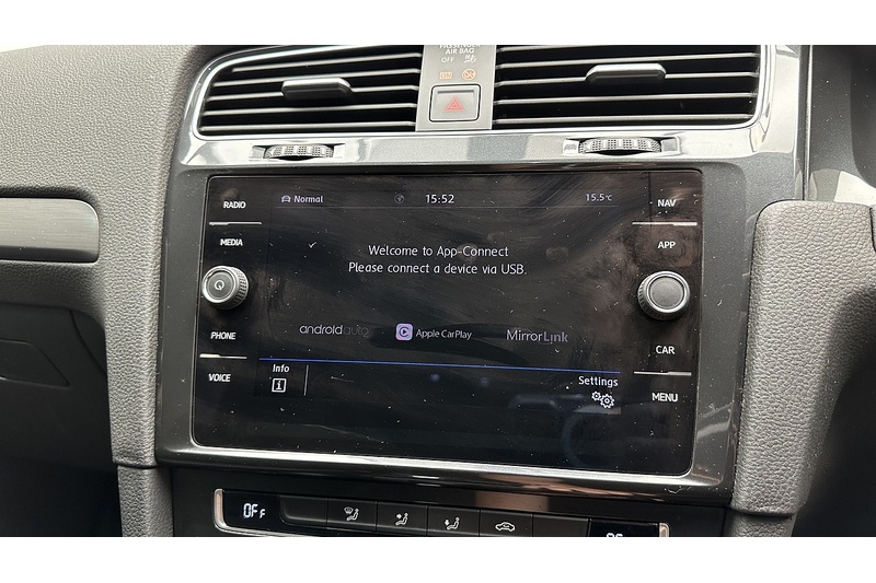 Volkswagen e-Golf e-Golf - U3491