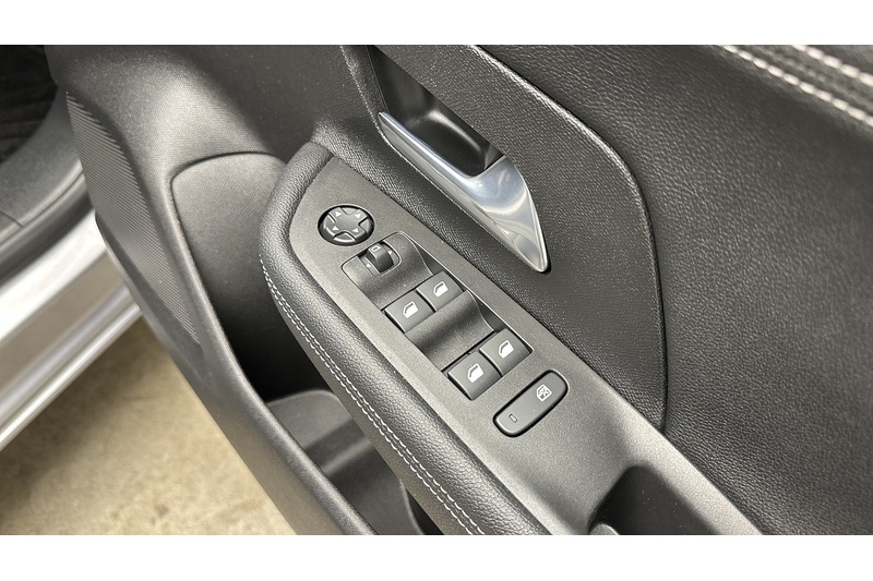 Vauxhall Mokka Electric GS - U3507