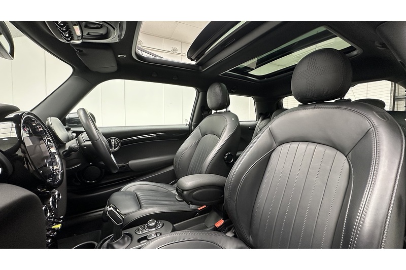 MINI Electric Hatch Cooper SE Level 3 - U3519
