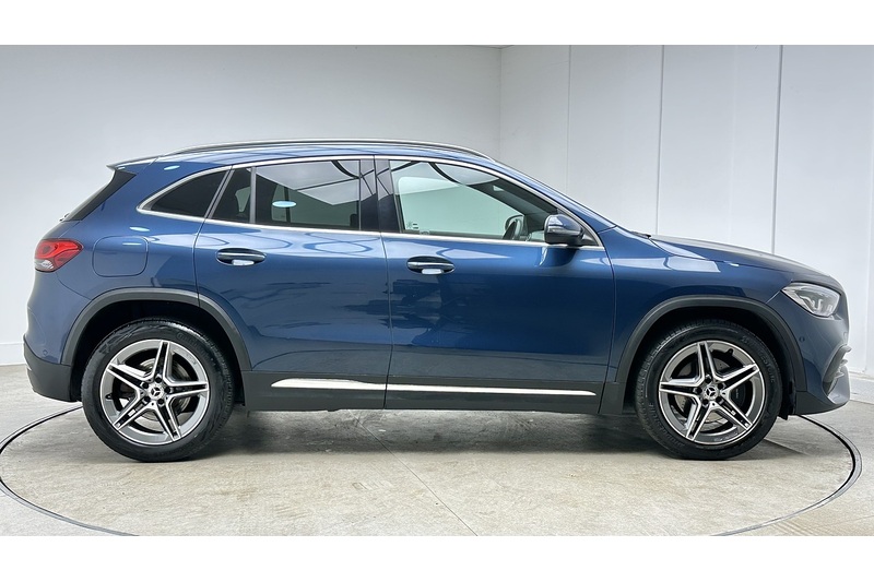Mercedes-Benz GLA GLA250e Exclusive Edition - U3547