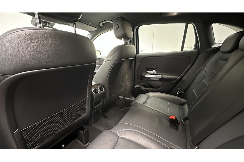 Mercedes-Benz GLA GLA250e Exclusive Edition - U3547