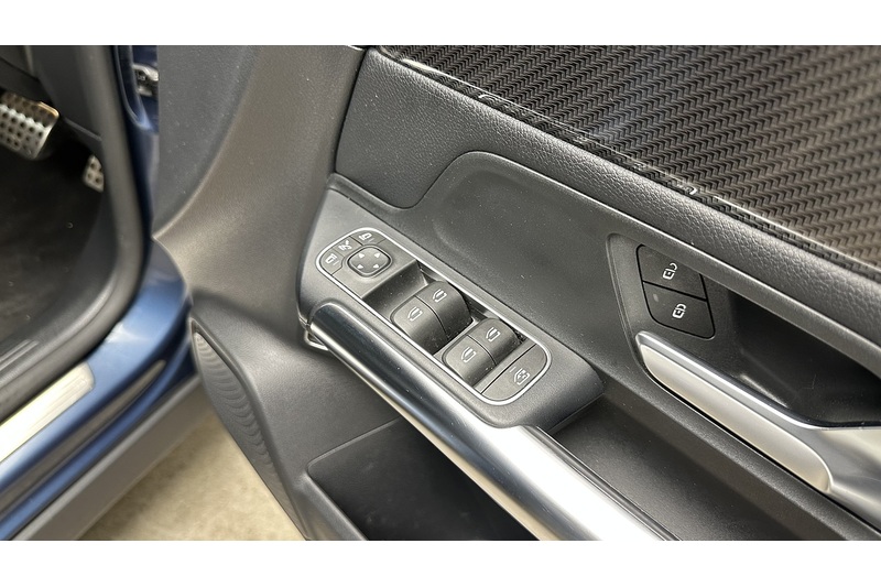 Mercedes-Benz GLA GLA250e Exclusive Edition - U3547