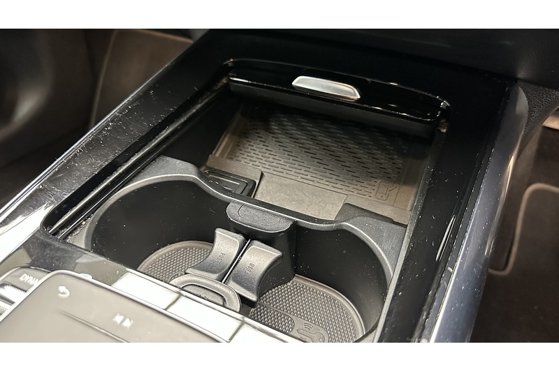 Mercedes-Benz GLA GLA250e Exclusive Edition - U3547