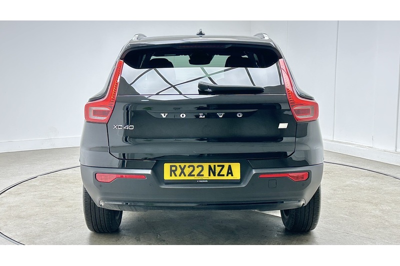 Volvo XC40 h T4 Plus - U3556