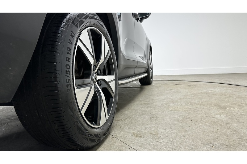 Volvo XC40 h T4 Plus - U3556