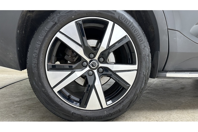 Volvo XC40 h T4 Plus - U3556