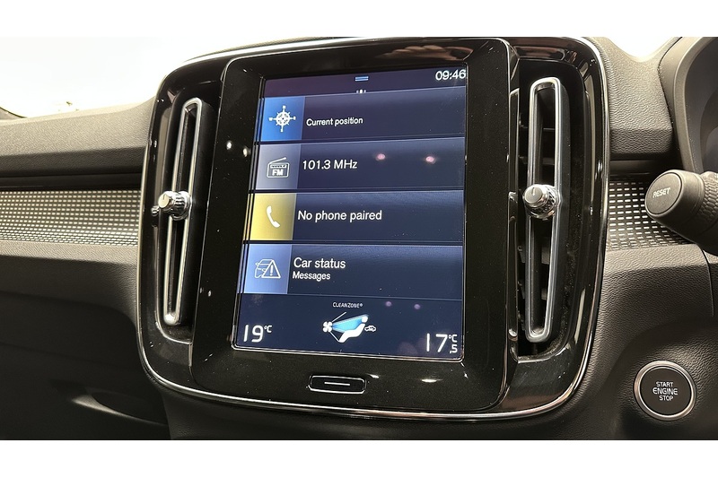 Volvo XC40 h T4 Plus - U3556