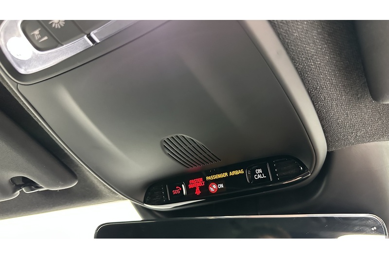 Volvo XC40 h T4 Plus - U3556