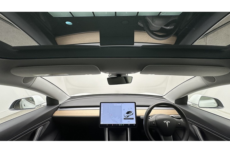 Tesla Model 3 Long Range - U3560