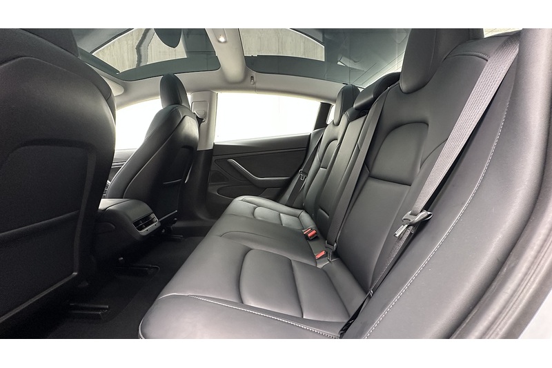 Tesla Model 3 Long Range - U3560