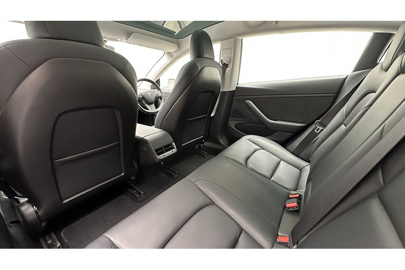 Tesla Model 3 Long Range - U3560