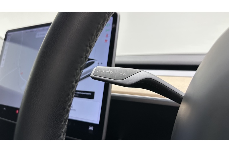 Tesla Model 3 Long Range - U3560