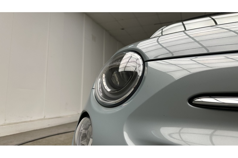 Fiat 500C MHEV Top - U3564