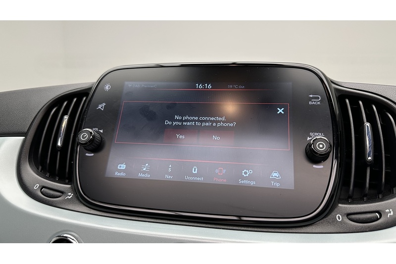 Fiat 500C MHEV Top - U3564